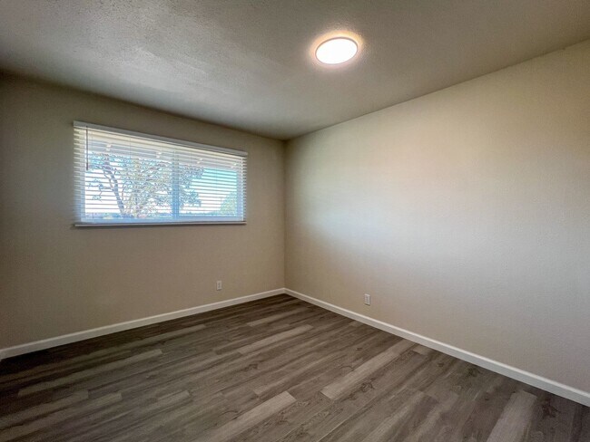 Building Photo - 1120 Soda Canyon Rd