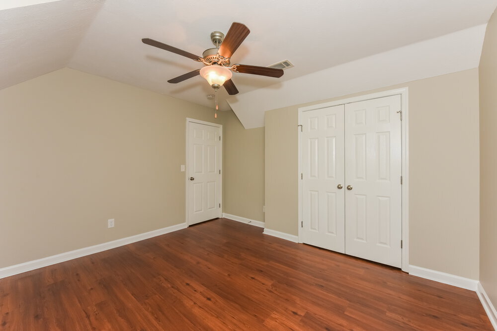 Building Photo - 143 Howard Woody Dr