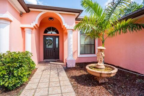 Building Photo - 2104 Heritage Crest Dr