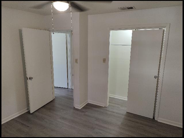 Building Photo - 204 Dobbs St