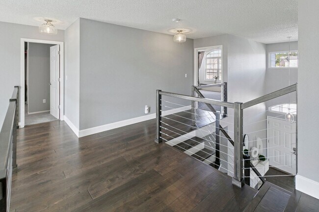 Building Photo - 15510 Jessie Dr