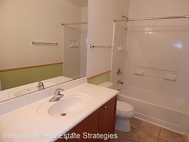 Building Photo - 3 br, 2.5 bath House - 9160 Column Court