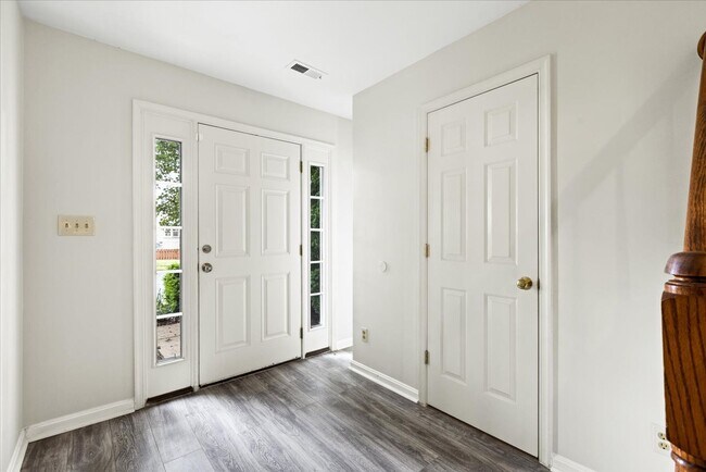 Building Photo - COMING SOON- 3 Bedroom 2 Half Bath Townhome in Spotsylvania