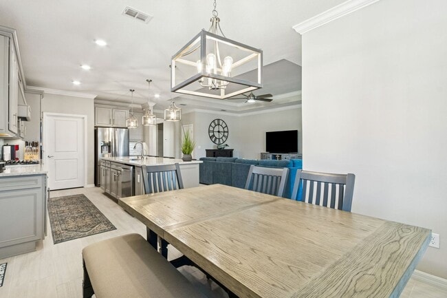 Building Photo - Discover the Ideal 55+ Lifestyle!