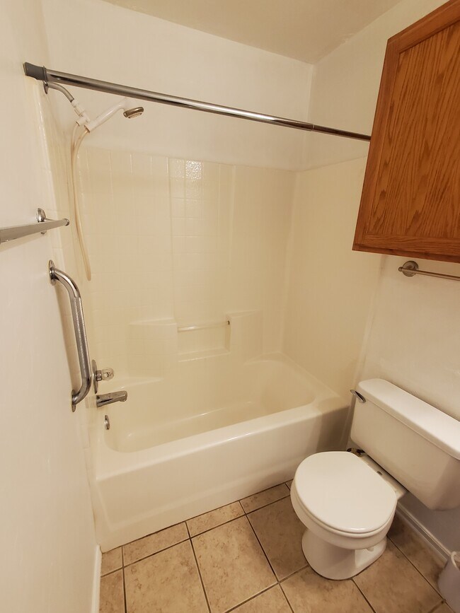 Building Photo - 2513 Durham Place Ct