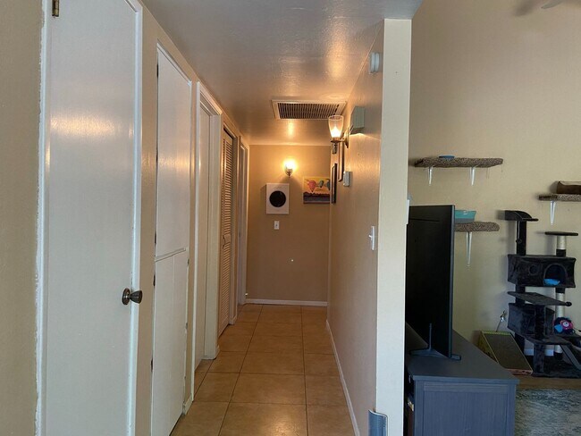 Building Photo - OPEN HOUSE  - COMING SOON - REMODELED 3BR-...