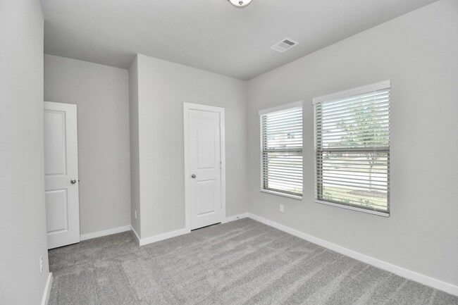 Building Photo - 6702 Arabella Lakes Dr
