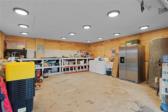 Building Photo - 8284 Co Rd 209