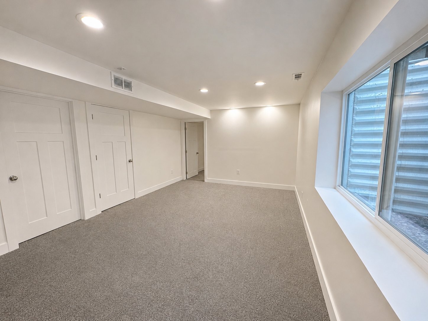 Building Photo - 267 W Willow Creek Dr