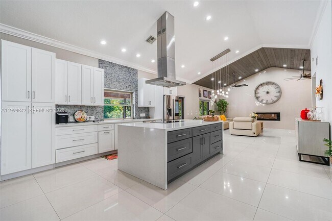 Building Photo - 6252 NW 65th Terrace