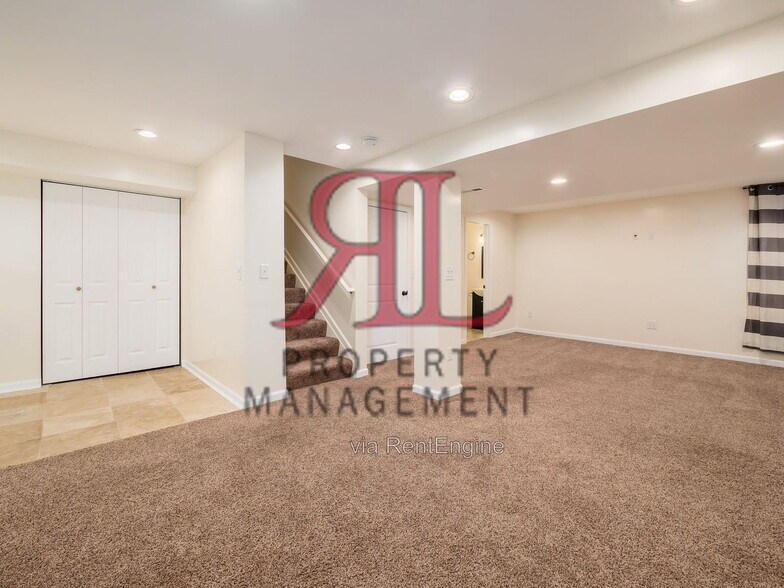 Building Photo - 5333 Timber Grove Dr