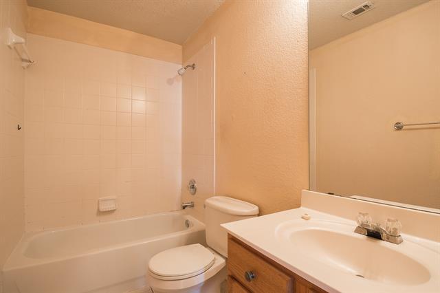 Building Photo - 4271 Cave Cove Ct
