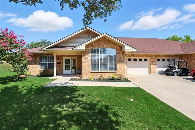 Building Photo - 3901 Montecito Dr