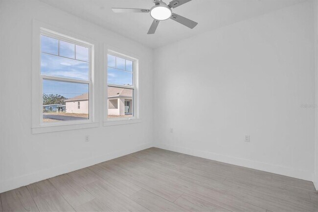 Building Photo - 5331 71st Way N