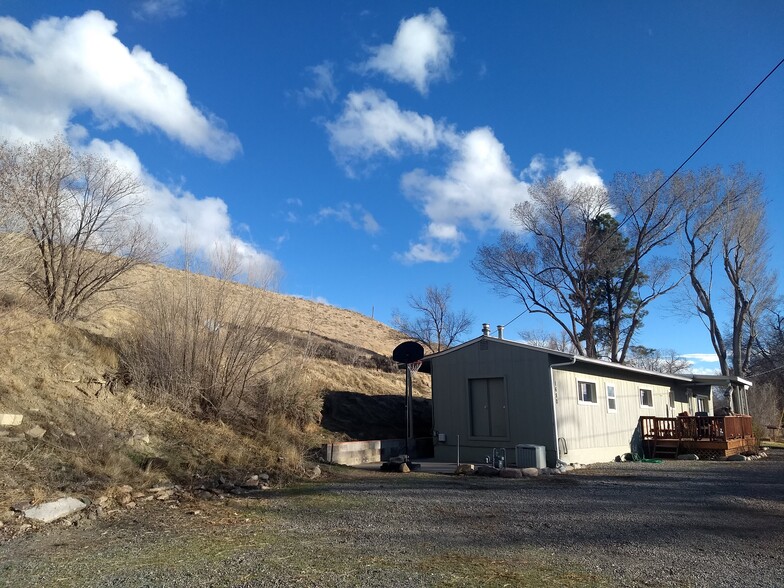 Side - 1680 Chipeta Rd
