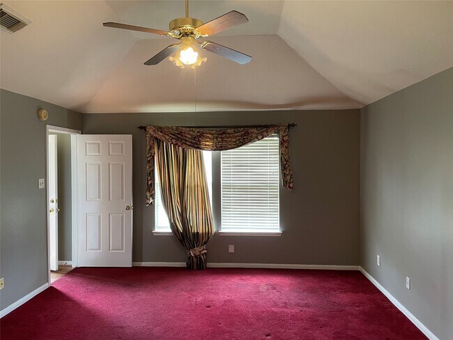 Building Photo - 2922 Russett Pl W