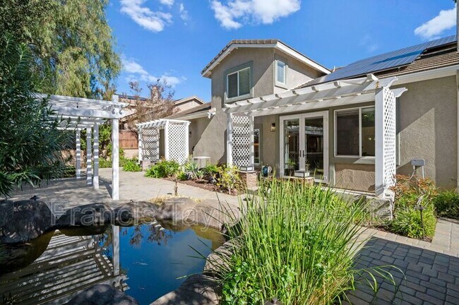 Building Photo - 285 Oak Valley Ln