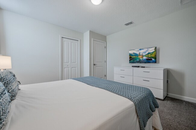 Building Photo - 8849 Cruden Bay Ct