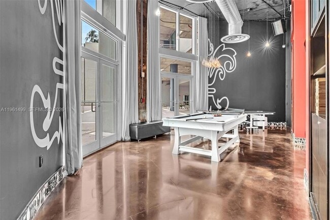 Building Photo - 690 SW 1st Ct