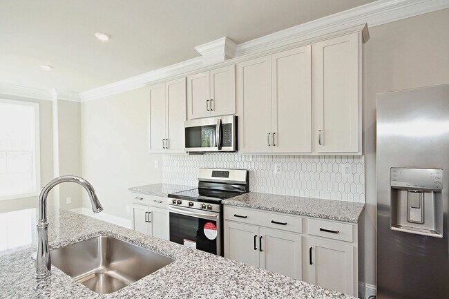 Building Photo - Limited-Time Offer: $0 Application Fees! Pet-Friendly Crozet Townhome