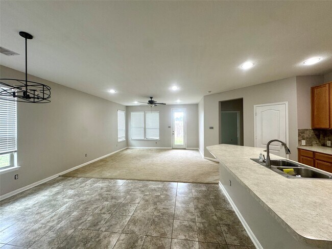 Building Photo - 18610 Lantern Walk Ln