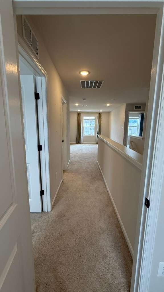 Building Photo - 57 Preening Rd