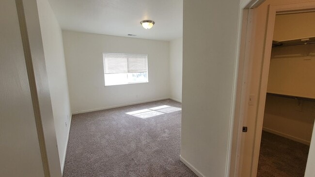 Building Photo - Contemporary 2020 Townhome — Conveniently ...