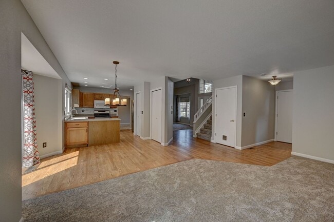 Building Photo - 1625 Flint Ct