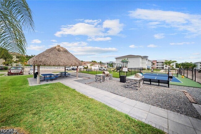 Building Photo - 3940 Pomodoro Cir