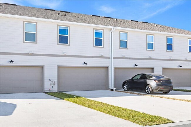 Building Photo - 6373 Breeze Filled Ln