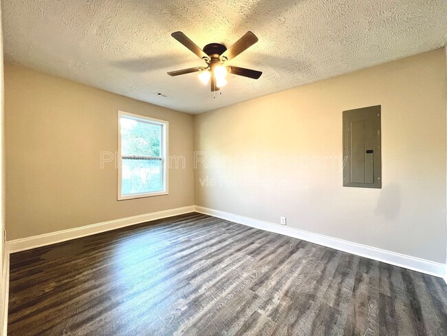 Building Photo - 189 W Jefferson St