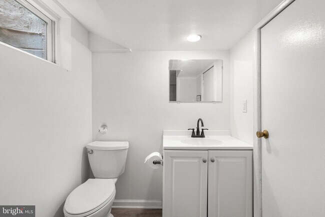Building Photo - 2200 Windham Ln
