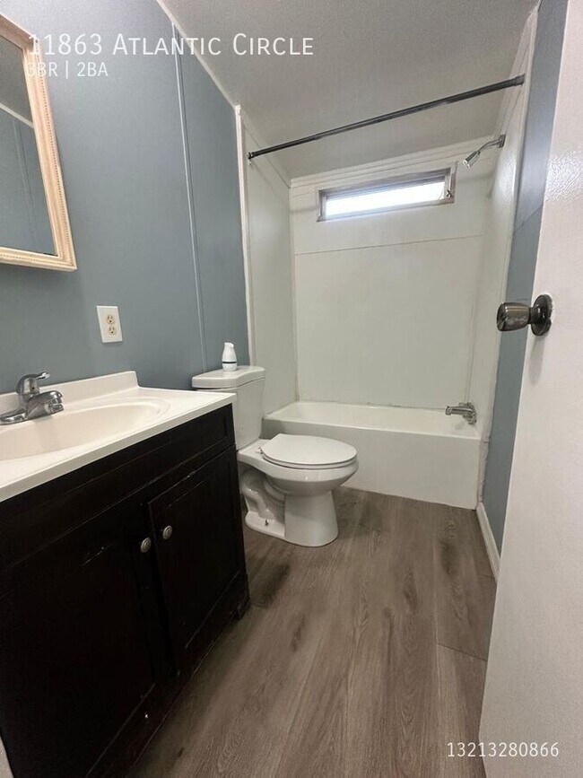 Building Photo - 11863 Atlantic Cir