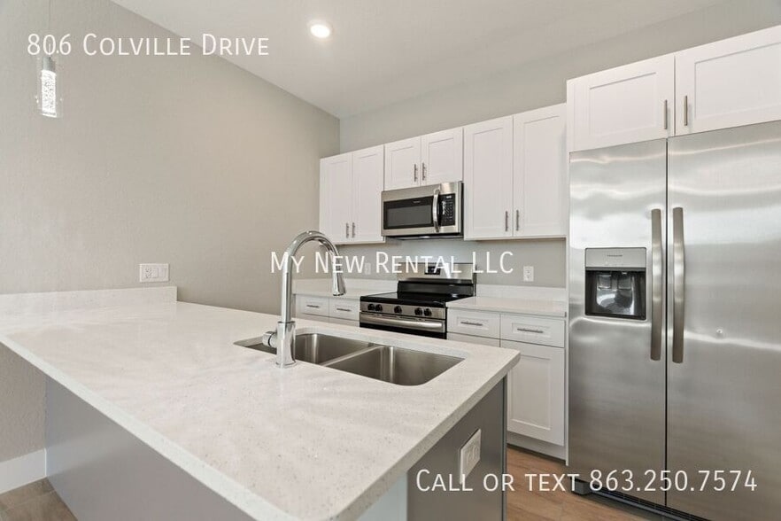 Building Photo - 806 Colville Dr