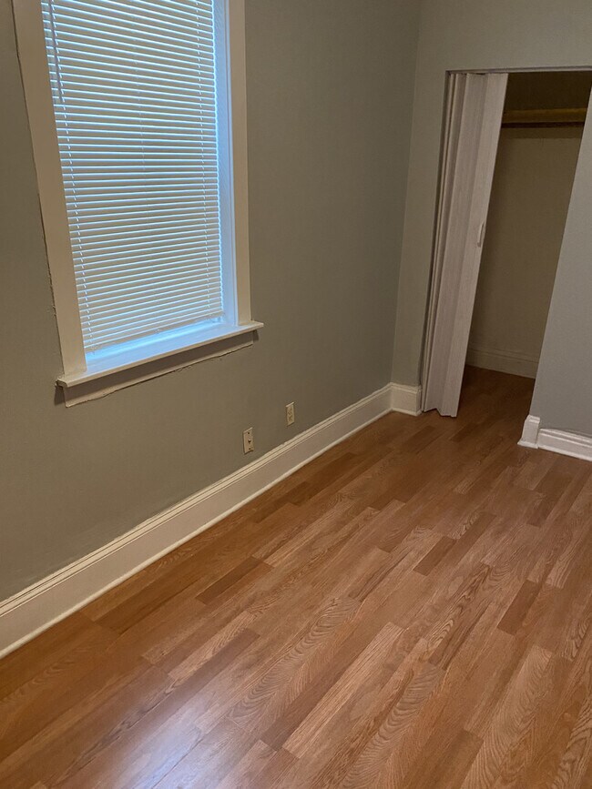 Building Photo - 8324 S Baker Ave