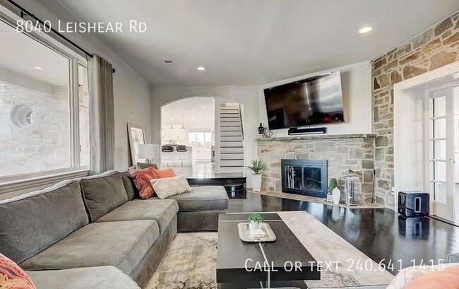 Building Photo - 8040 Leishear Rd