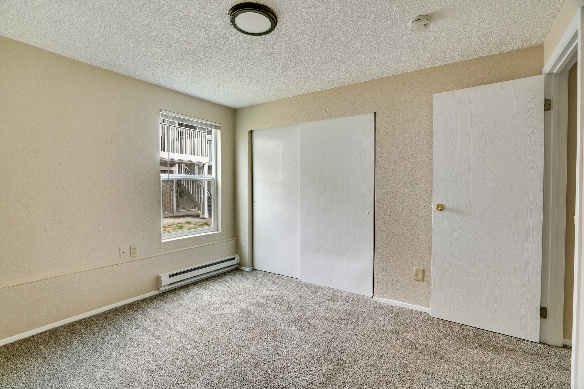Bedroom - 2410 S I St