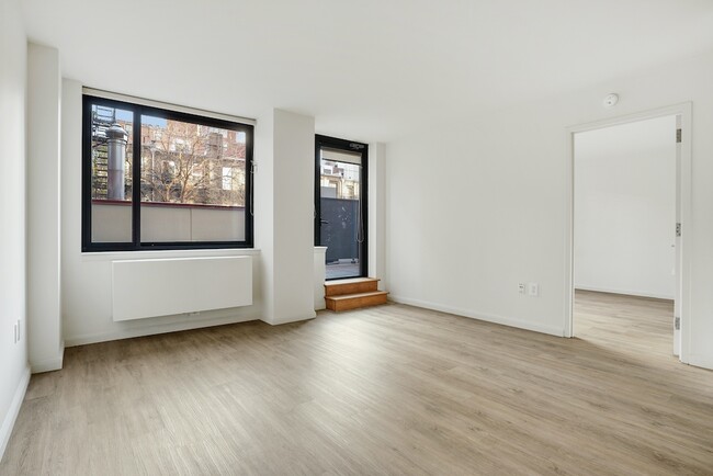 Building Photo - 408 W 55th St