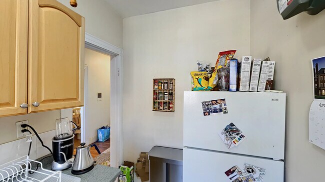 Building Photo - 15 Glenville Ave