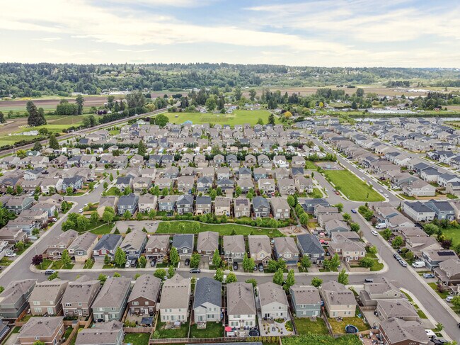 Building Photo - 1124 27th St NW