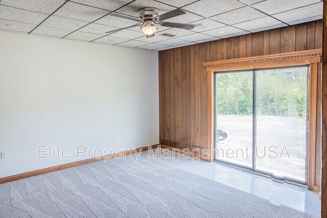 Building Photo - 3245 TN-61