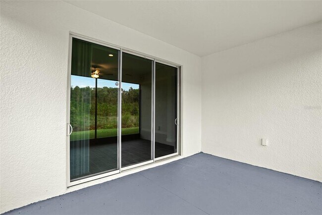 Building Photo - 16819 Shell Bay Dr