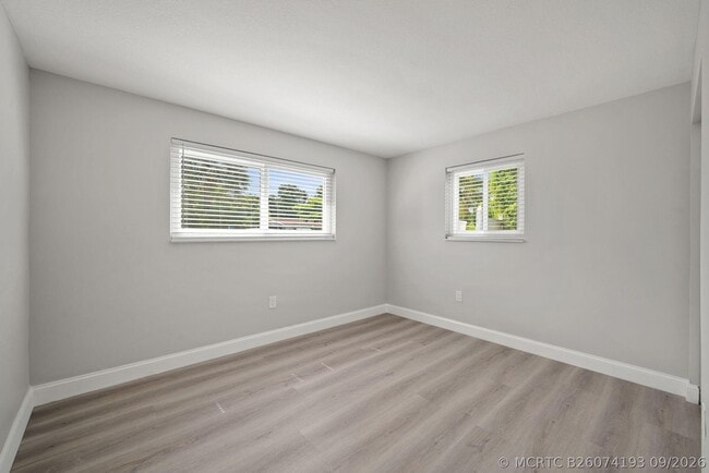 Building Photo - 2071 W Carol Cir