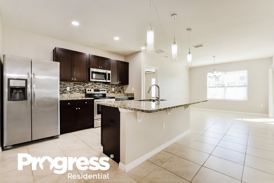 Building Photo - 5120 Star Ruby Ave