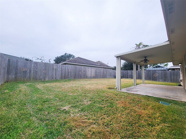 Building Photo - 20311 Desert Willow Dr