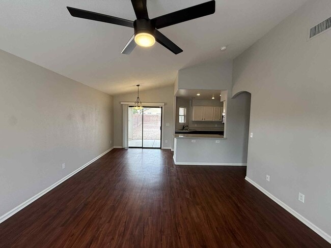 Building Photo - 2945 Bronze Creek Way