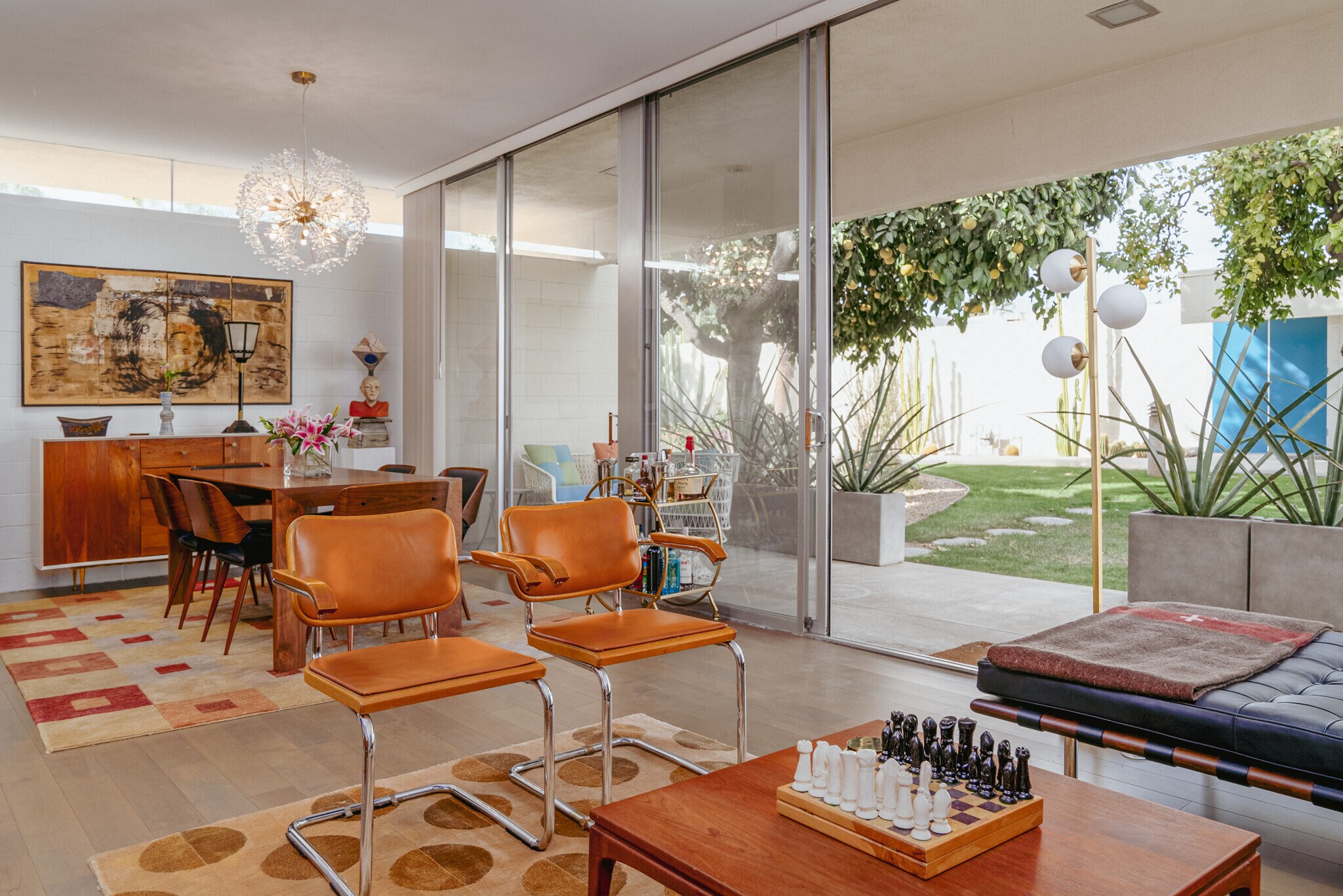 Building Photo - 17 Desert Lakes Dr