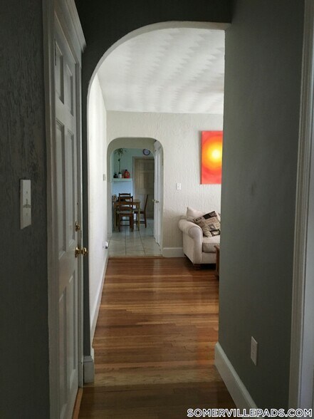 Building Photo - 9 Arlington St