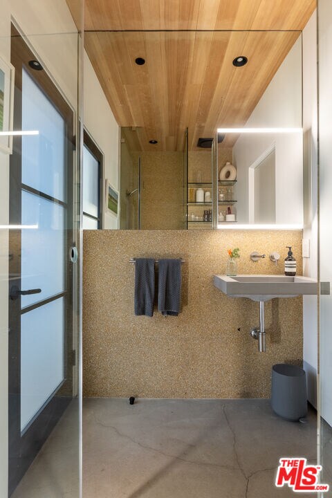 Building Photo - 746 Marco Pl