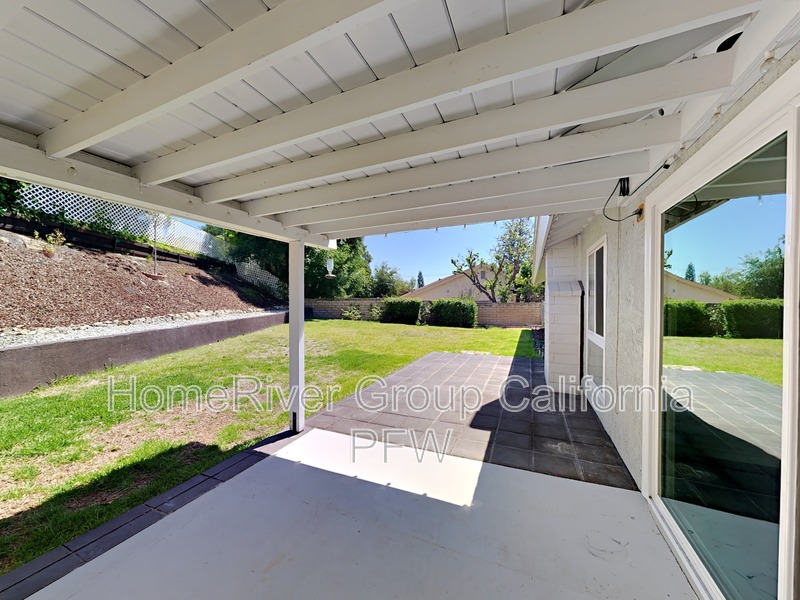 Building Photo - 2862 Hillman St